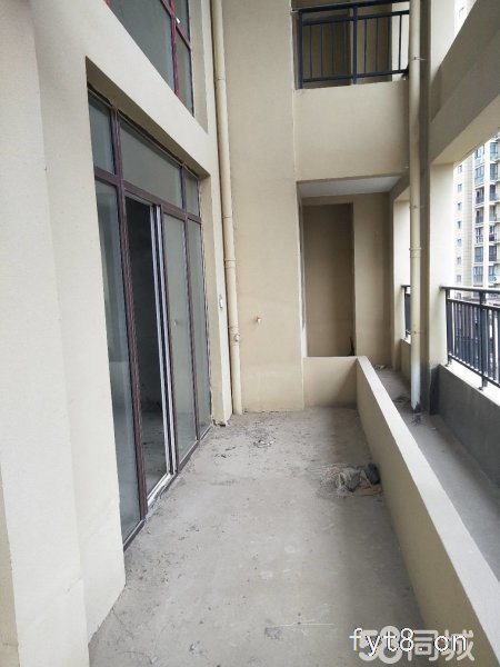 枫语墅 洋房复试 超好户型 挑高客厅 新小区环境好 业主急售